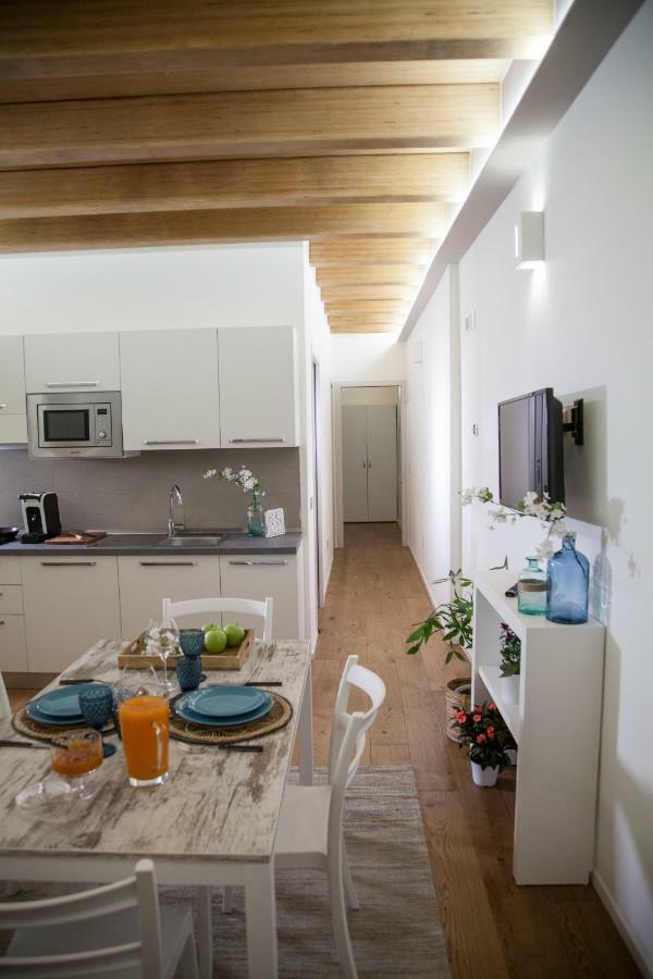 Le Dimore Di Puglia - Palazzo Pinto Монополи Экстерьер фото